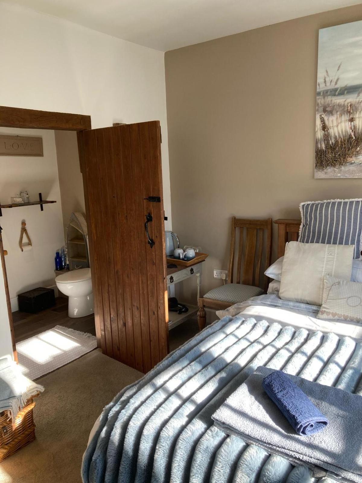 Guest Suite At 31 Little England Milborne Saint Andrew Eksteriør bilde